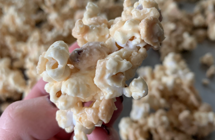 The BEST sweet popcorn you'll ever have in your life