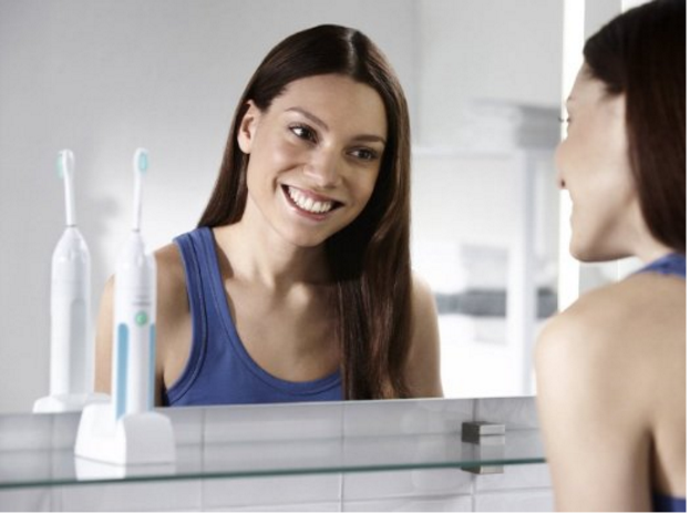philips-sonicare-essence-sonic-electric-rechargeable-toothbrush