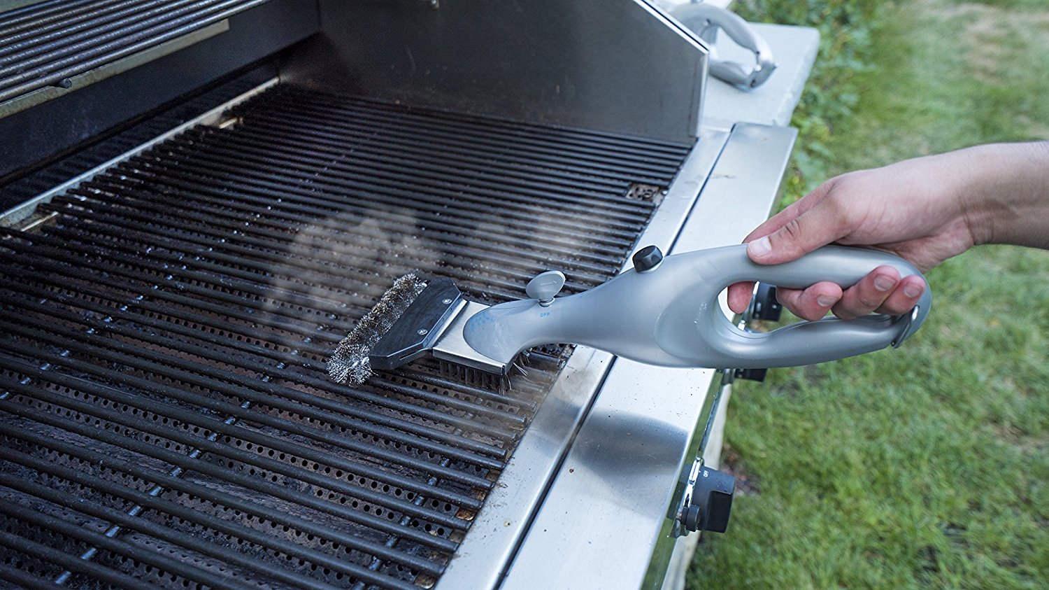 https://couponcravings.com/wp-content/uploads/2017/11/Grill-Daddy-Steam-BBQ-Grill-Brush-Cleaner.jpg
