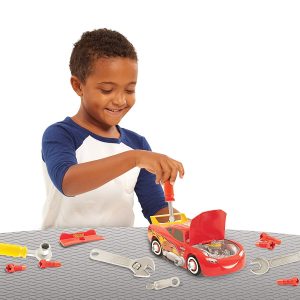Just Play Cars 3 Transforming McQueen Tool Kit
