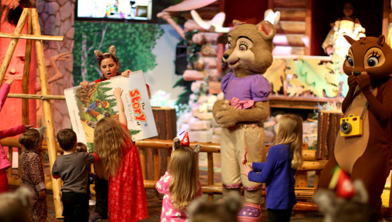 story time at Great Wolf Lodge