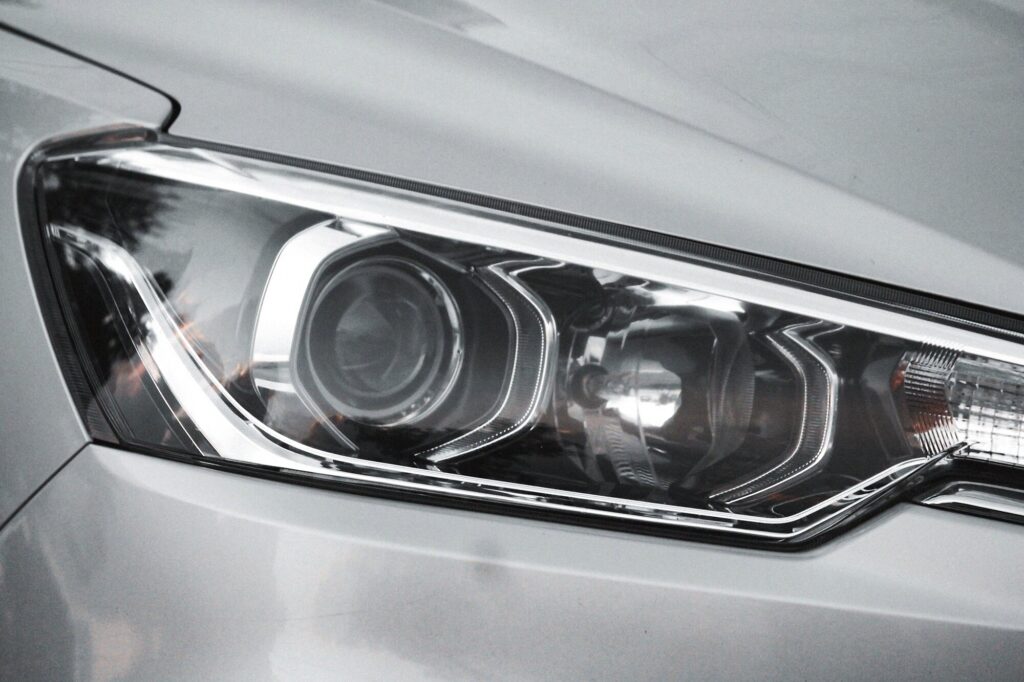 Close-up of a clear car headlight — cleaning cloudy headlights with lemon